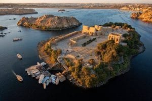 philae island temple